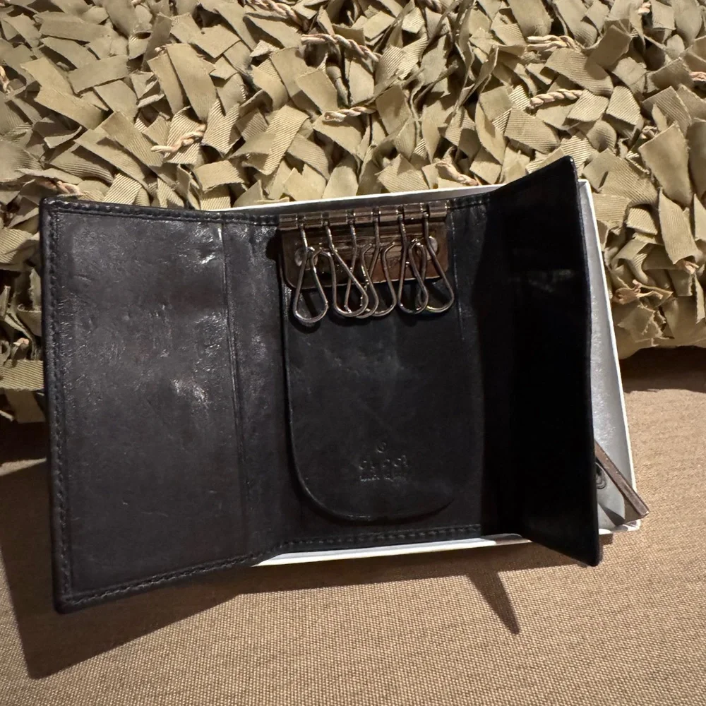 Gucci Black Leather 6 Key Wallet
